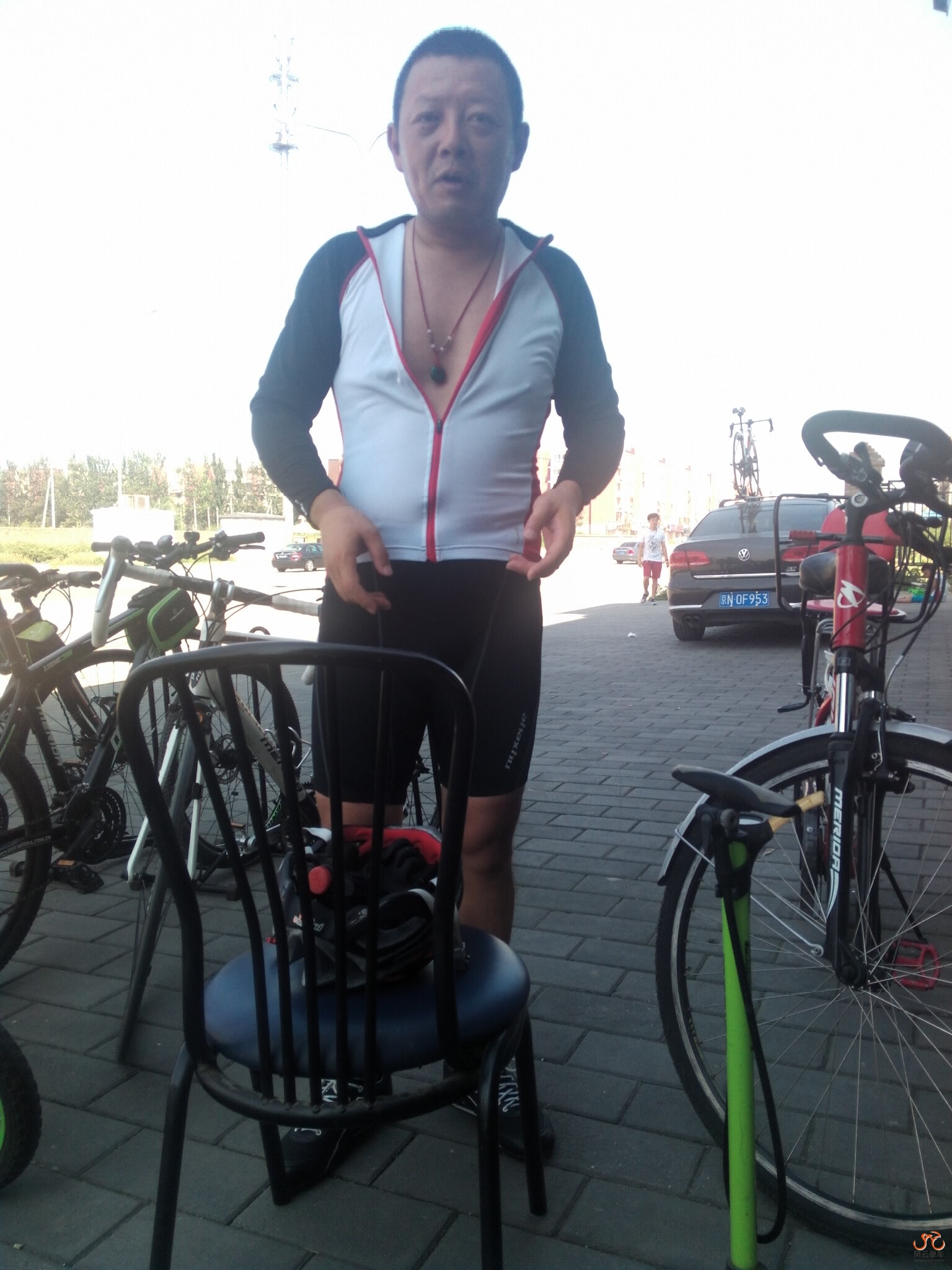 独自四海归来的赵哥