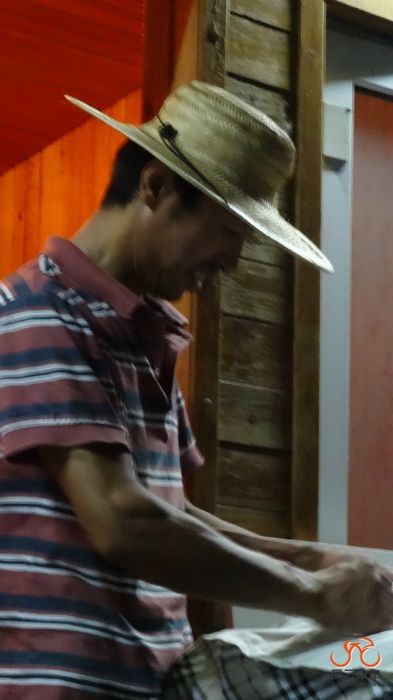 这个农民伯伯是UCC途乐的聂总