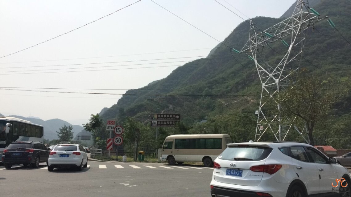 路上我为了买桃，带着娇儿一起把猫姐跟丢了，然后记性不是太好的我带着娇儿华丽丽的走错路了，还好发现及时 ...