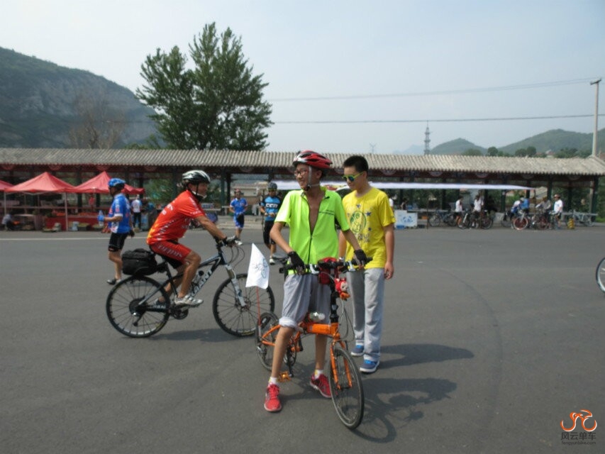 2个小帅哥是王哥家的，好厉害，小小年纪果然好样