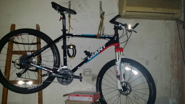 帮朋友出去年购买27.5 atx870 L号