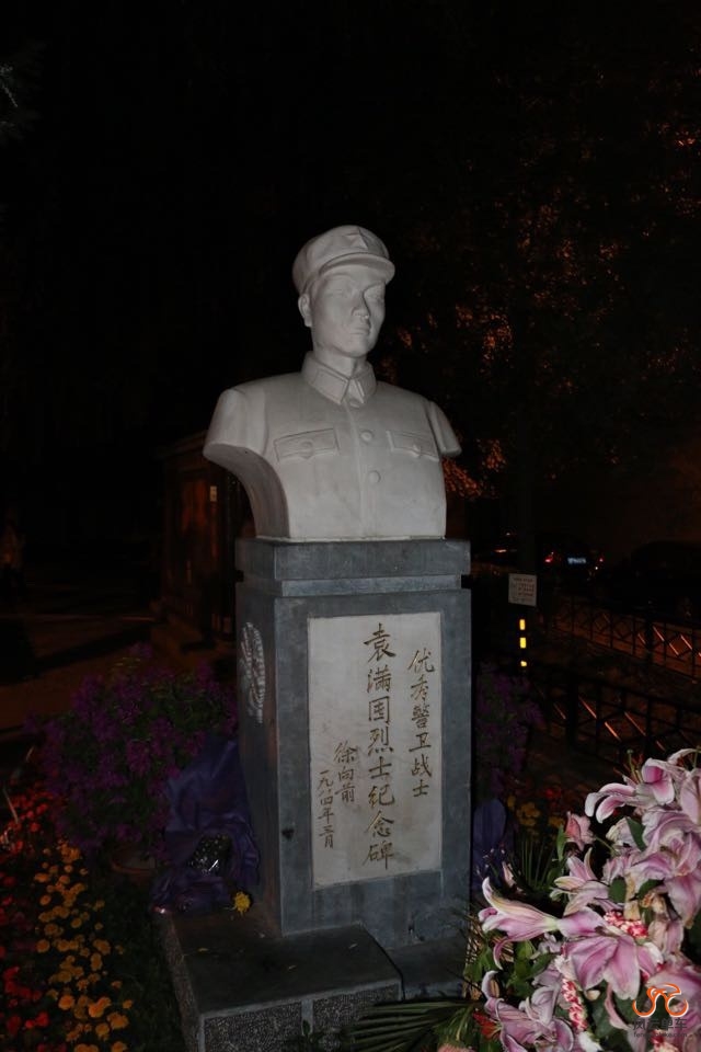 QQ图片20141005230935.jpg