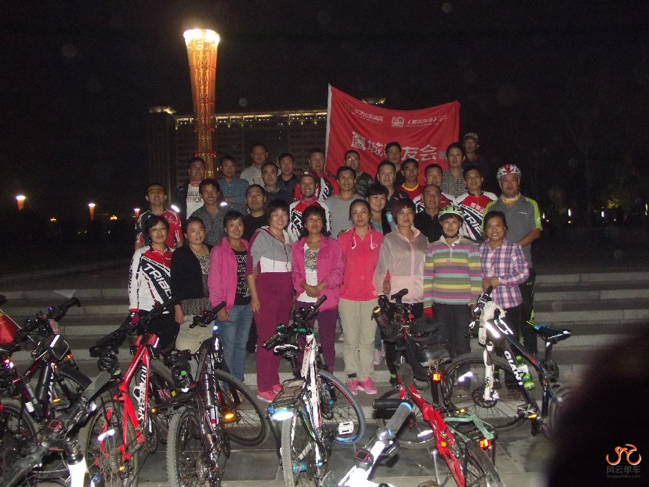 BigBull_骑1 004.jpg