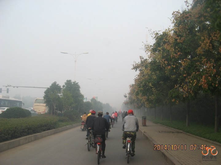 BigBull_骑2 007.jpg