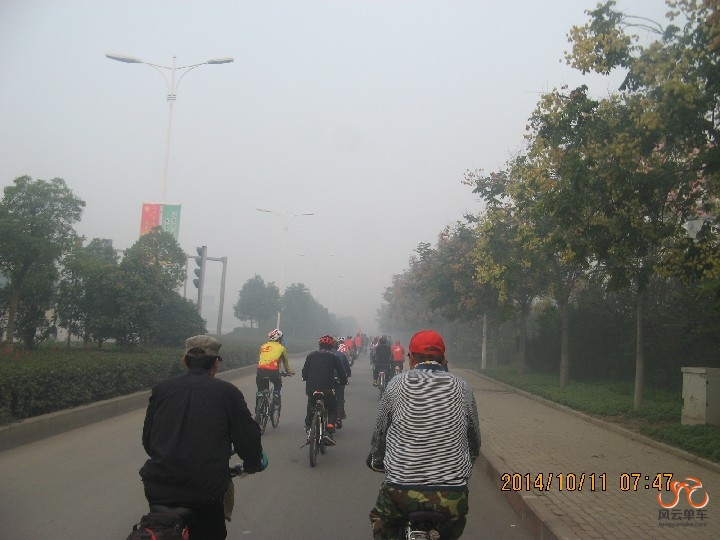 BigBull_骑2 008.jpg