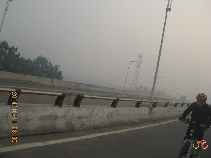 BigBull_骑2 009.jpg