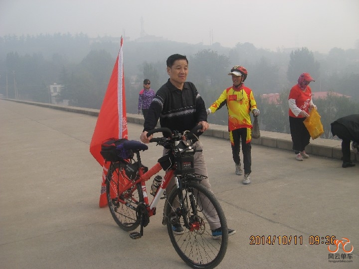 BigBull_骑2 050.jpg