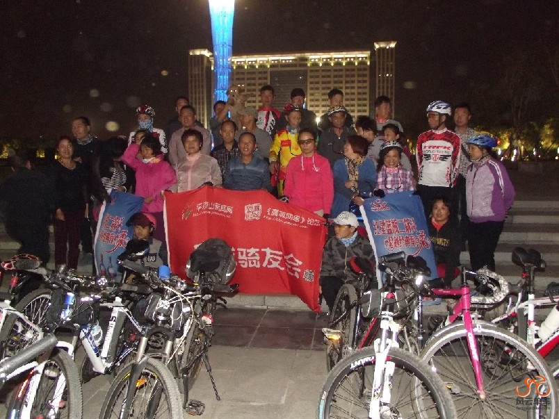 BigBull_BigBull_骑3 001.jpg