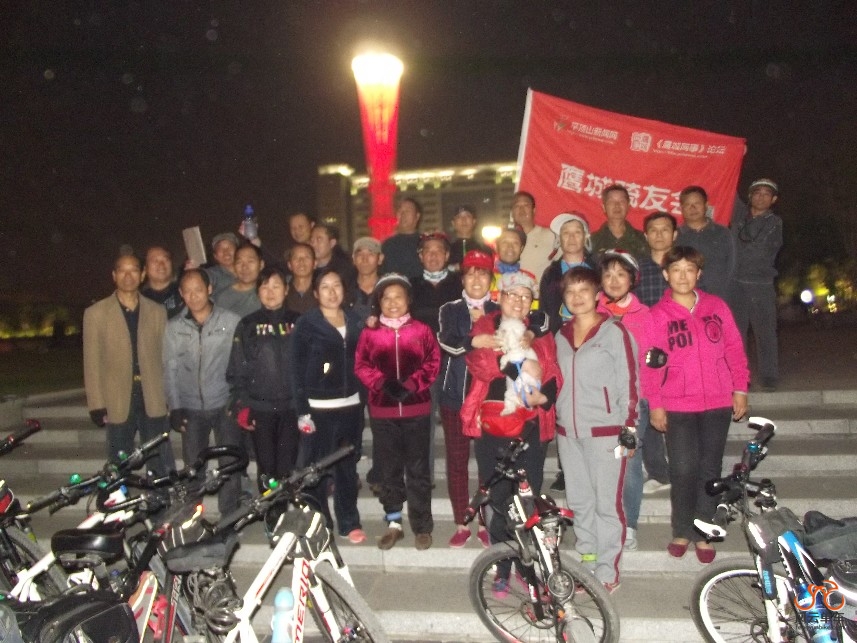 BigBull_骑0 003.jpg