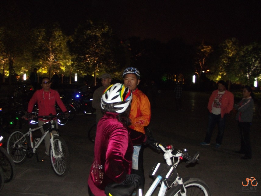 BigBull_骑0 004.jpg