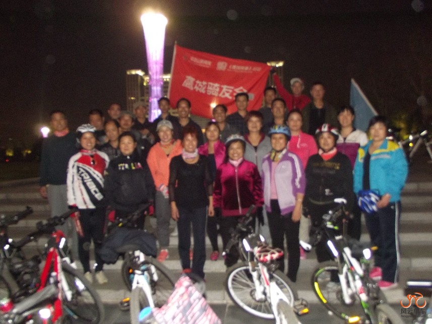 BigBull_骑0 002.jpg