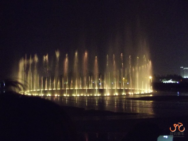 BigBull_骑0 018.jpg