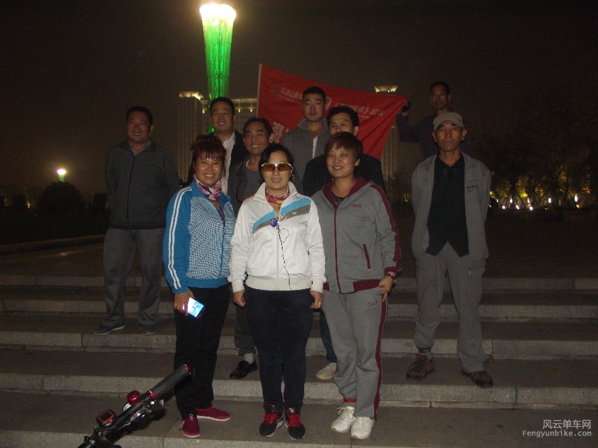 BigBull_骑0 003.jpg