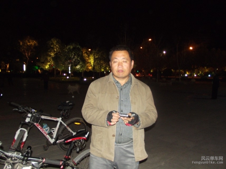 BigBull_骑. 002.jpg