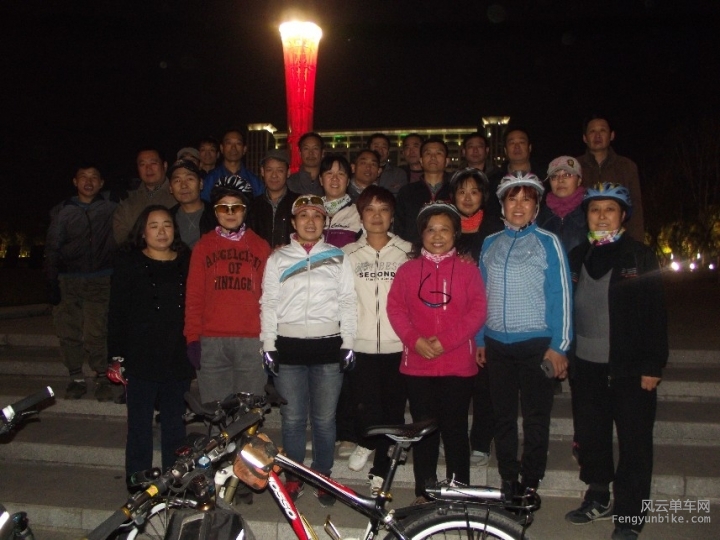 BigBull_骑.0 003.jpg