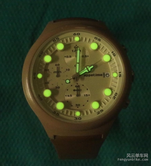 旋转 201411162669.jpg