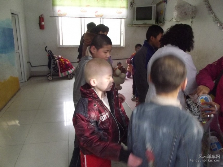 BigBull_福利院 022.jpg