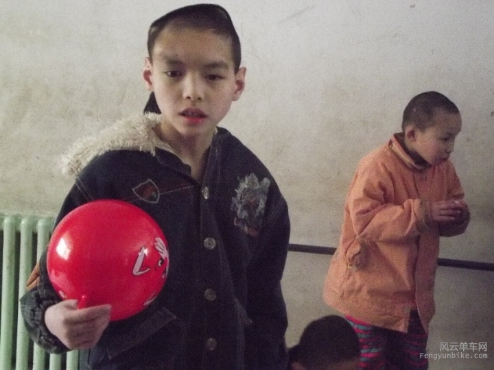 BigBull_福利院 025.jpg