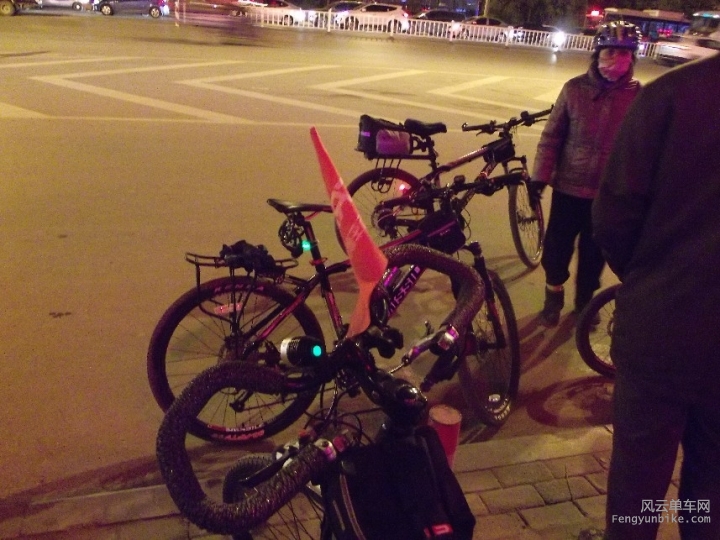 BigBull_骑. 002.jpg