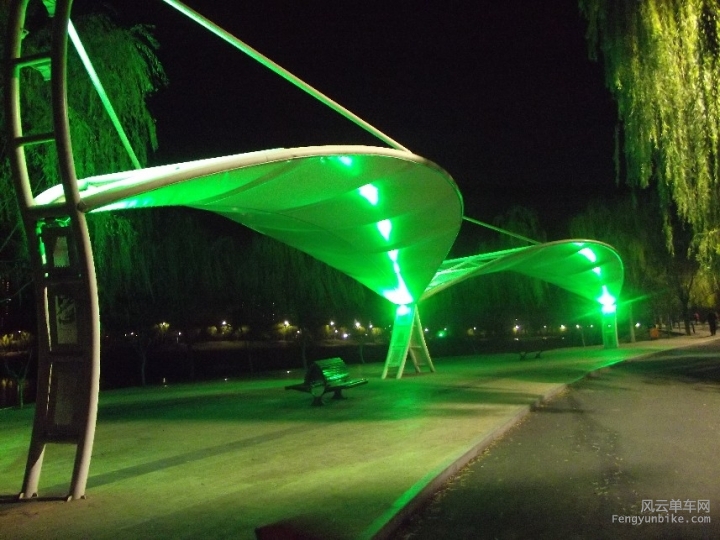 BigBull_骑. 006.jpg