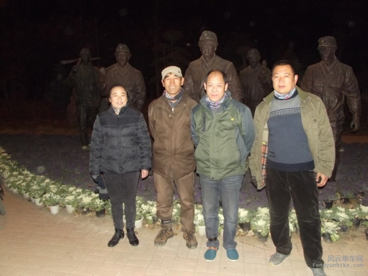 BigBull_骑. 006.jpg