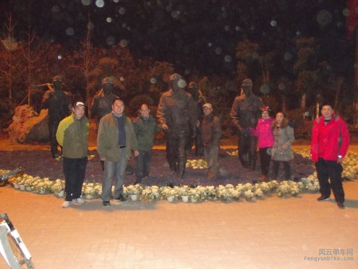 BigBull_骑. 006.jpg