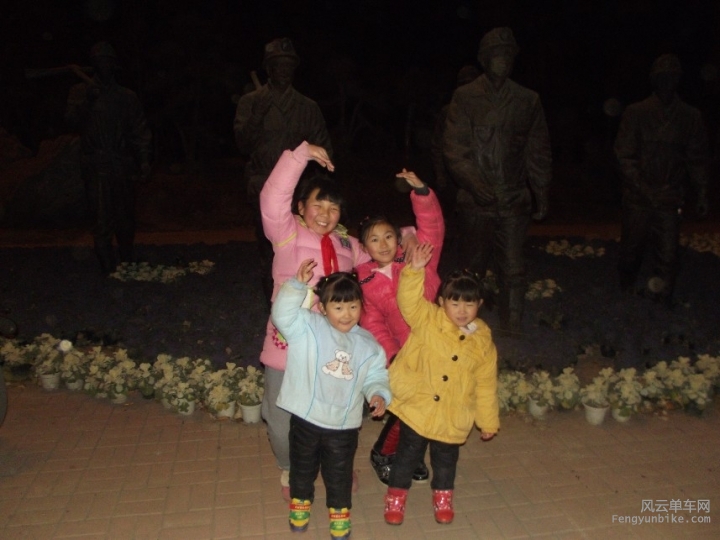 BigBull_骑. 009.jpg