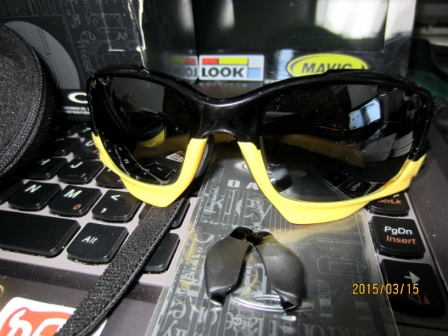 Oakley 阿姆斯特朗 Jawbone LiveStrong 骑行 风镜 太阳镜