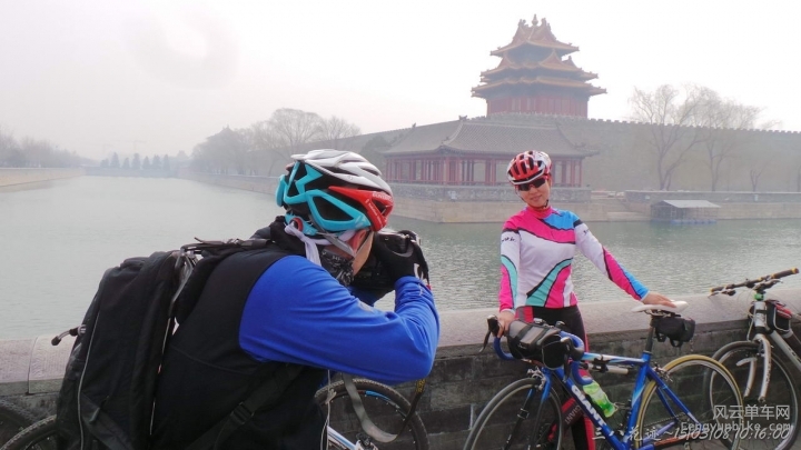 SA-15-03-08 10-16-00.JPG