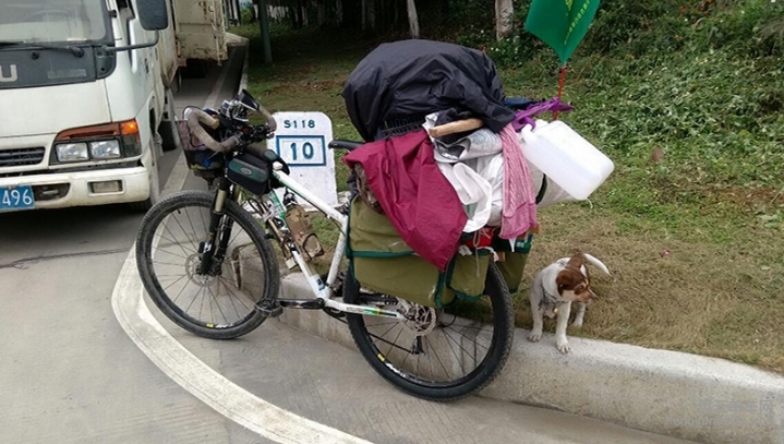 骑士魔方--单车发电