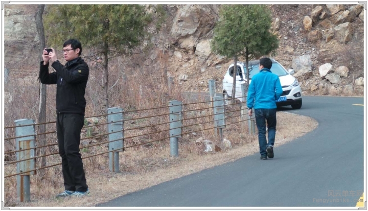 SA-15-04-04 18-04-17.jpg