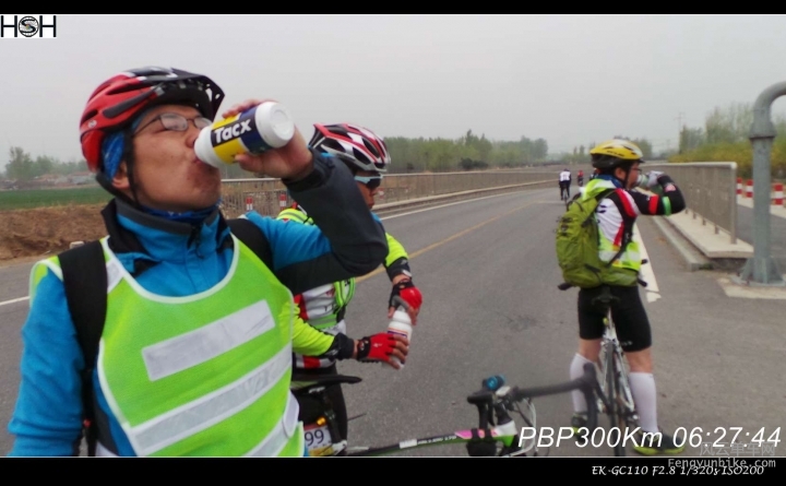 084-SA-15-04-18 06-27-44.jpg