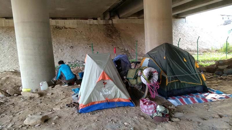 骑士魔方 单车发电