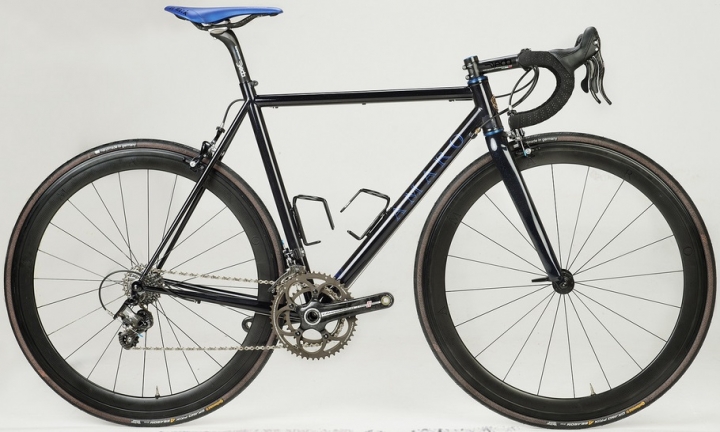 amaro-azuloren-2014-blue-black-campy.jpg