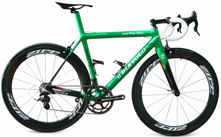 il-diavolo-black-venus-non-plus-ultra-green-2013-campy-super-record.gif