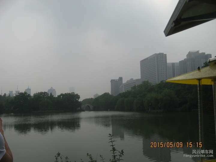 骑游普陀山 111.jpg