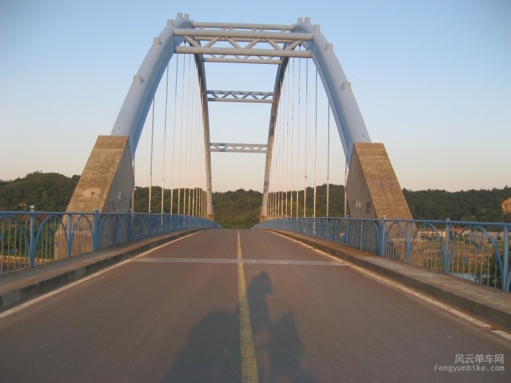 BigBull_骑游普陀山 1126.jpg