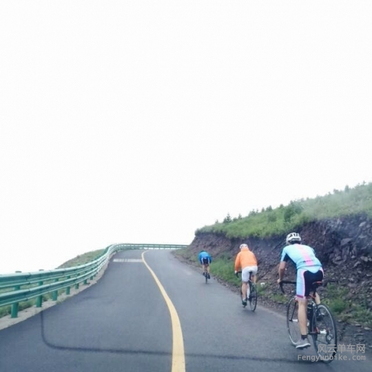 第一个就是巨大坡