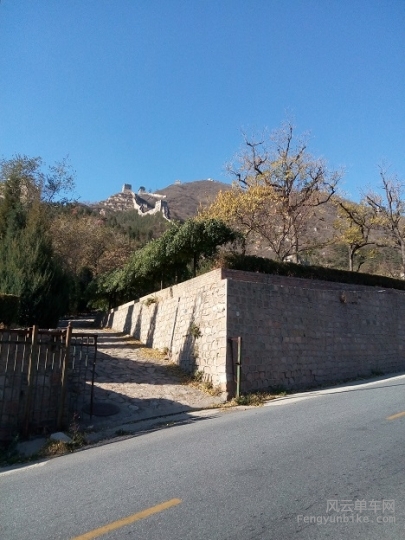 20141109骑行23看到长城.jpg