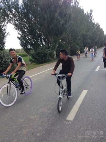 旋转 QQ图片20150902172815.jpg