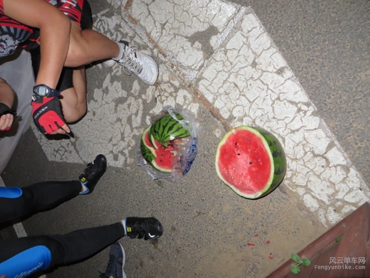 照片 5537_副本.jpg