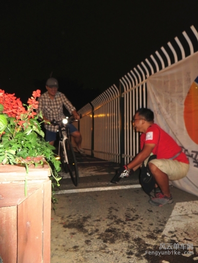 照片 5553_副本.jpg