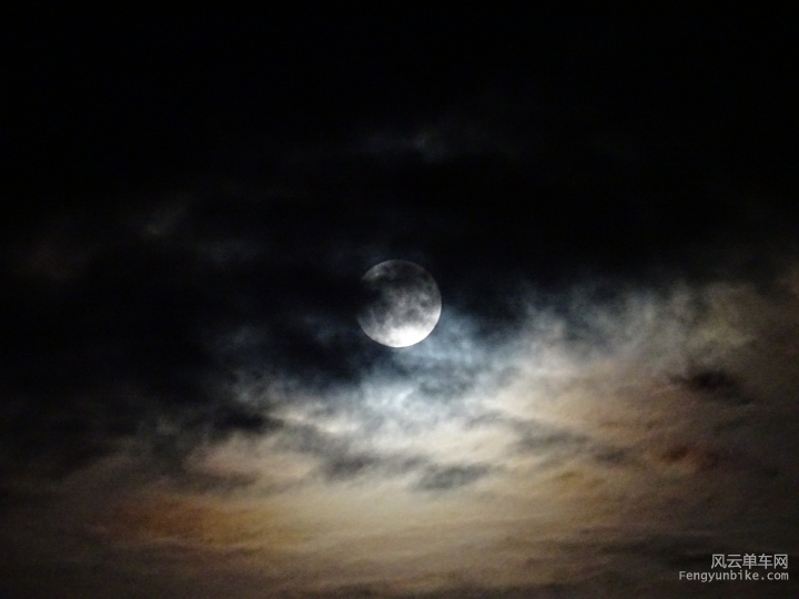 DSC08927 6.45.04 PM.JPG