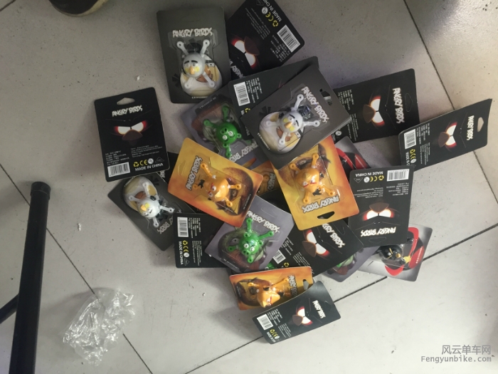 愤怒的小鸟警示灯2元