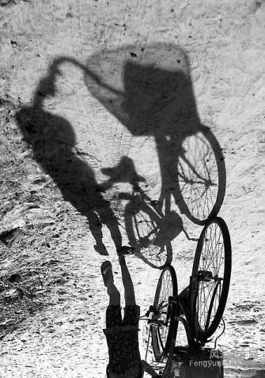 By Bùi Linh Ngân.jpg