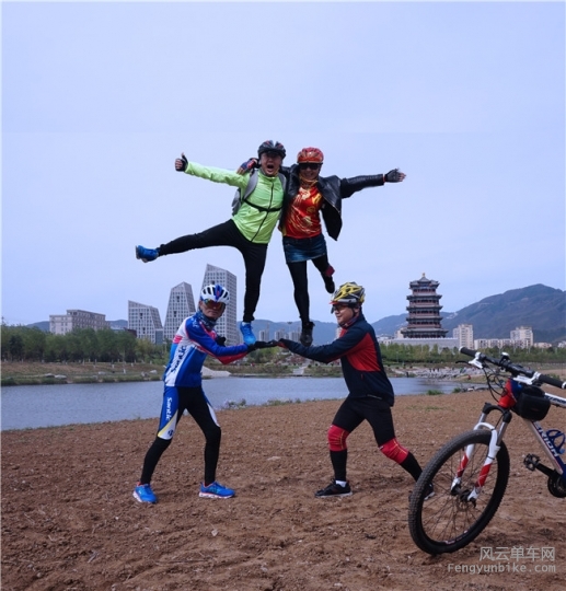 DSC01507-2.jpg