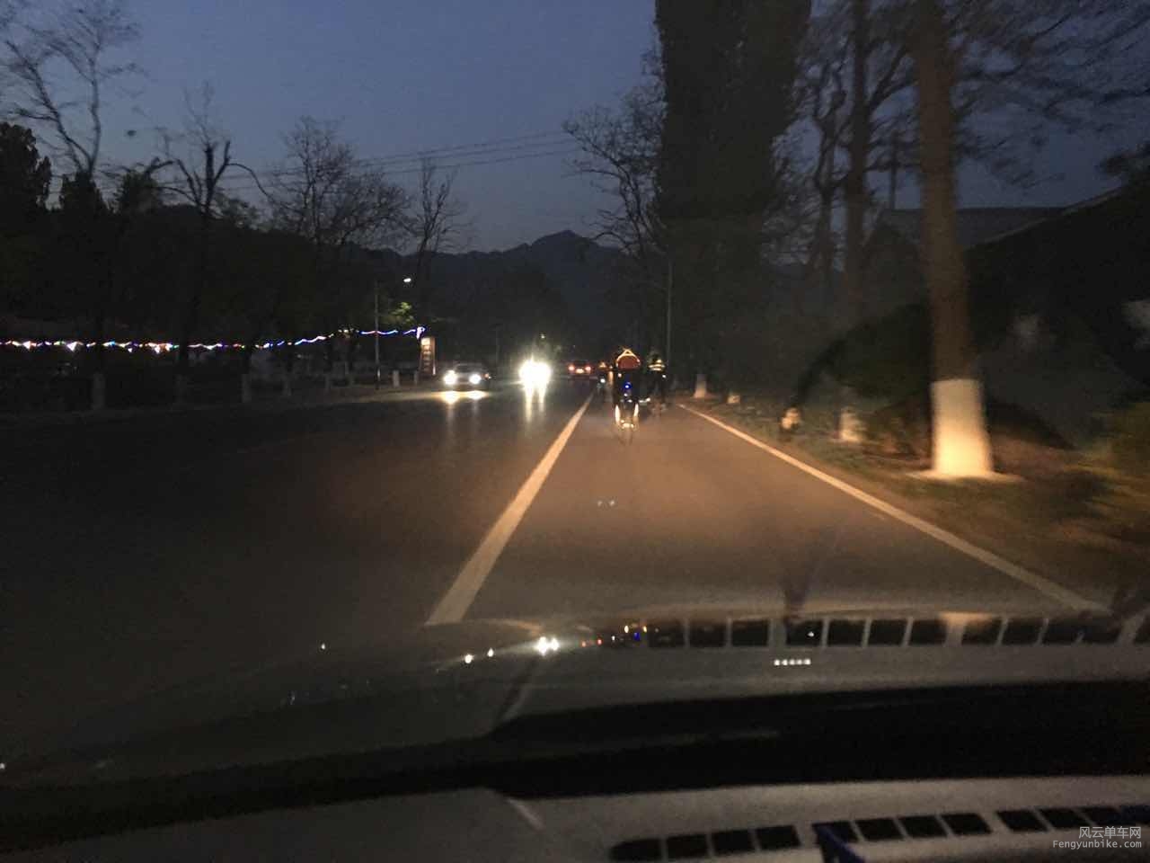 F5纵队，通过慕田峪长城