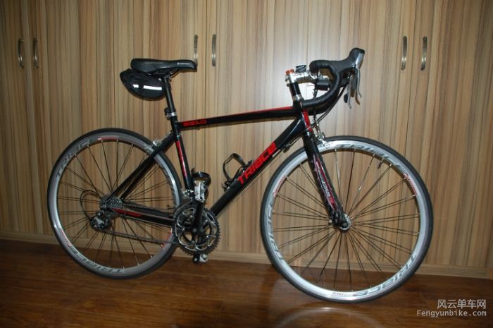 整车有灰其实很新我还没发现有磕碰地方呐