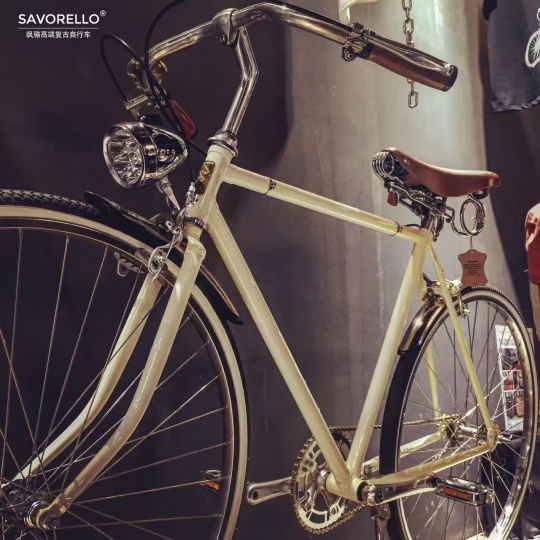 飒骆复古自行车 象牙白色内三速