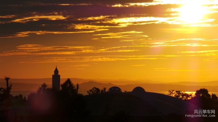 摄图网-日落在 Sid 赛义德，突尼斯.jpg